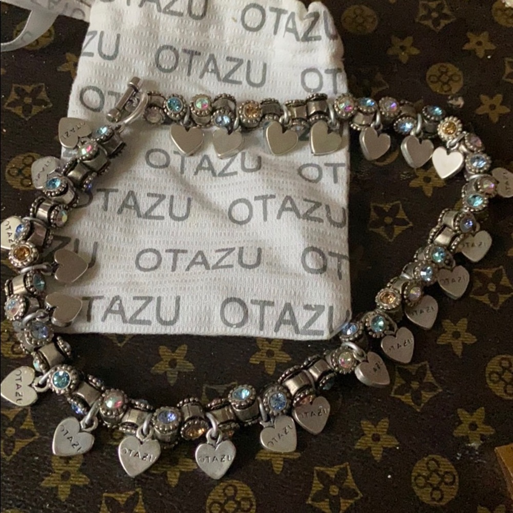 OTAZU necklace with heart charms